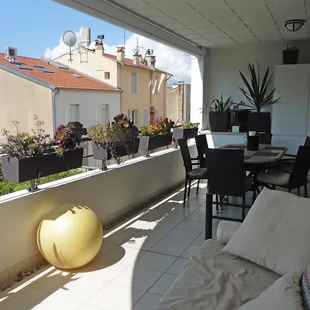 Apartment Jardin Florian Cannes